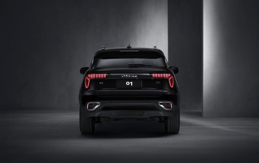  LYNK&Co 01 Xing Pro (CX11) 2017 года  (фото 14 из 20)